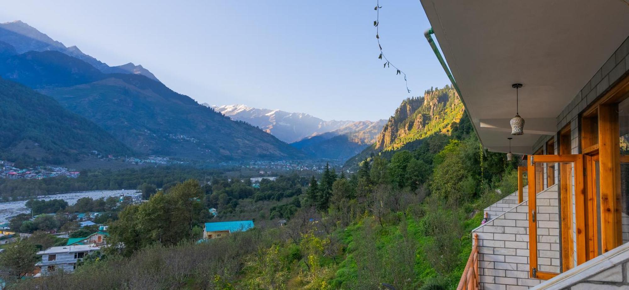 God'S Land Bed and Breakfast Manāli Buitenkant foto