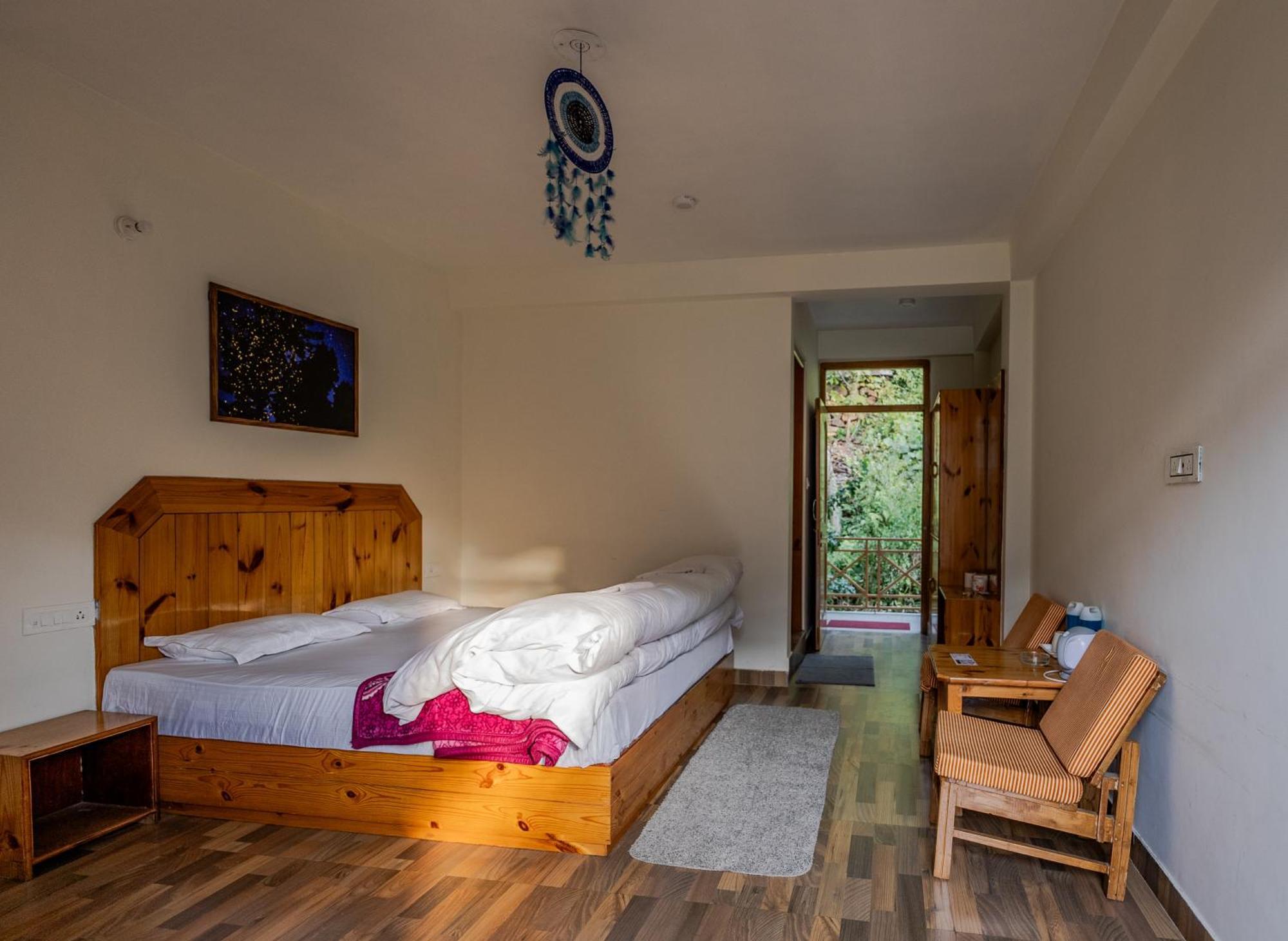God'S Land Bed and Breakfast Manāli Buitenkant foto